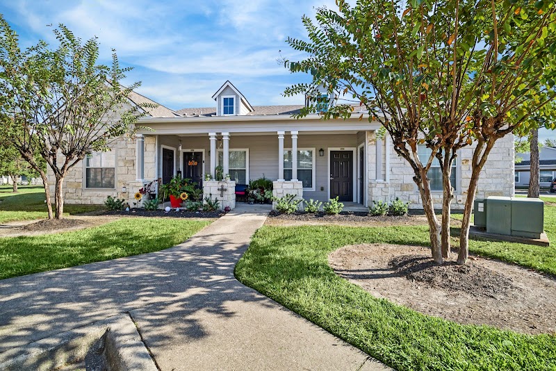 Arbor Pines Apartments