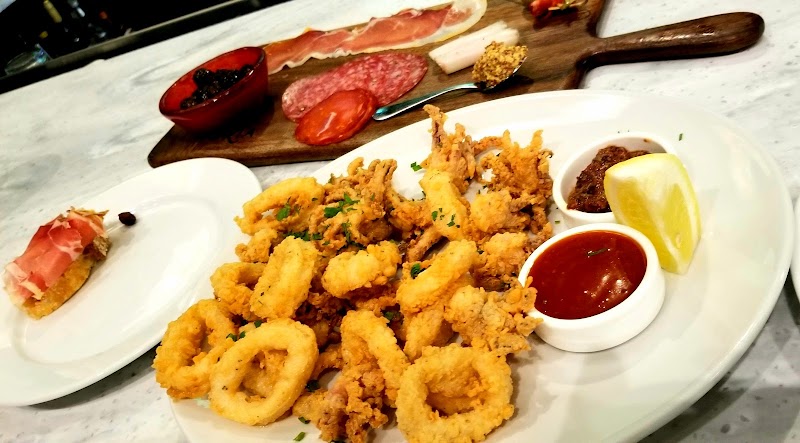 Astoria Cafe & Market photo 2