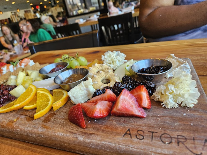 Astoria Cafe & Market photo 3