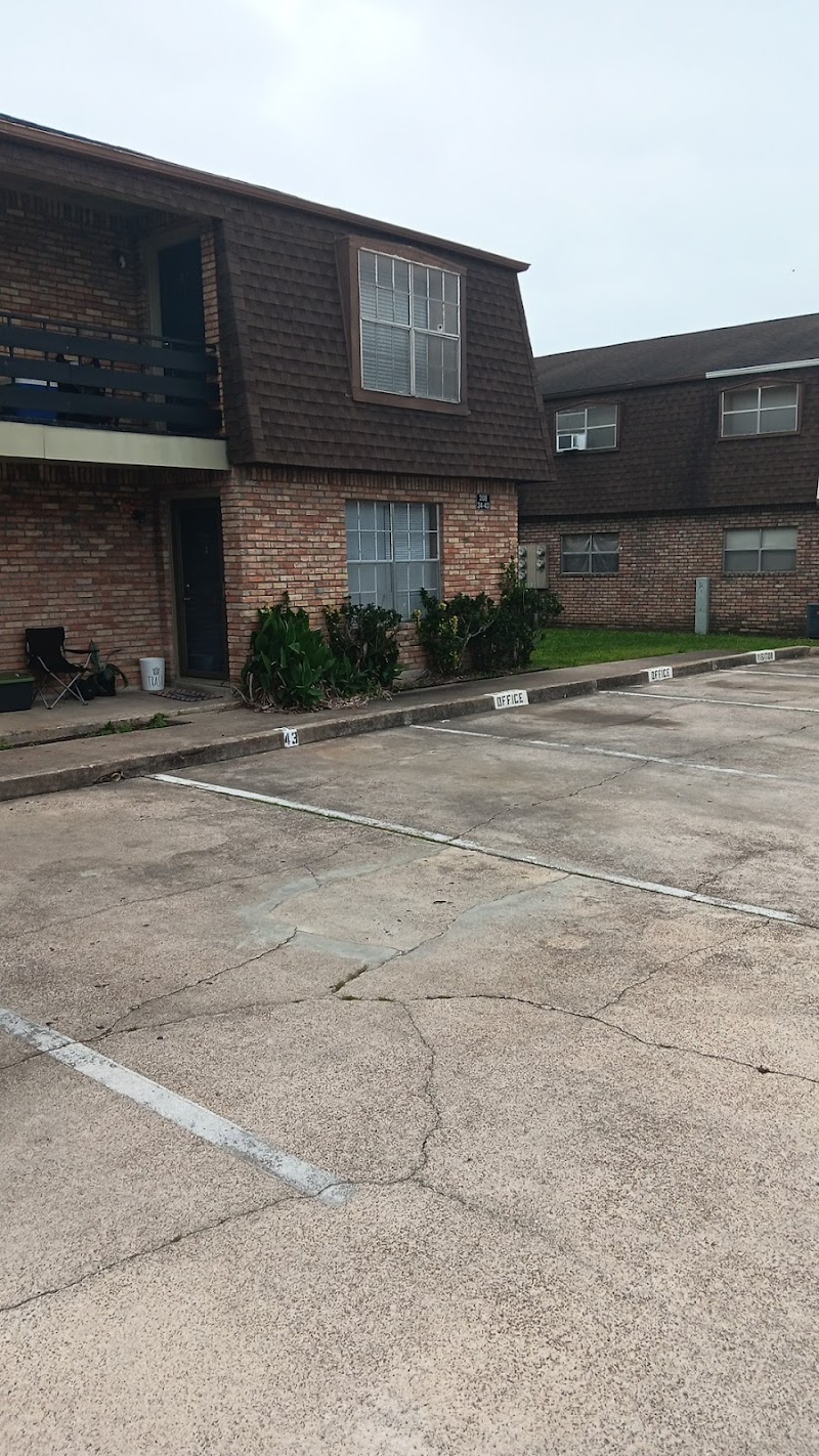 Chateau Royale Apartments