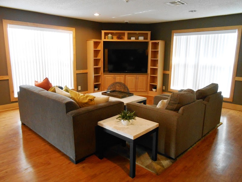 Fox Run Apartments photo 3