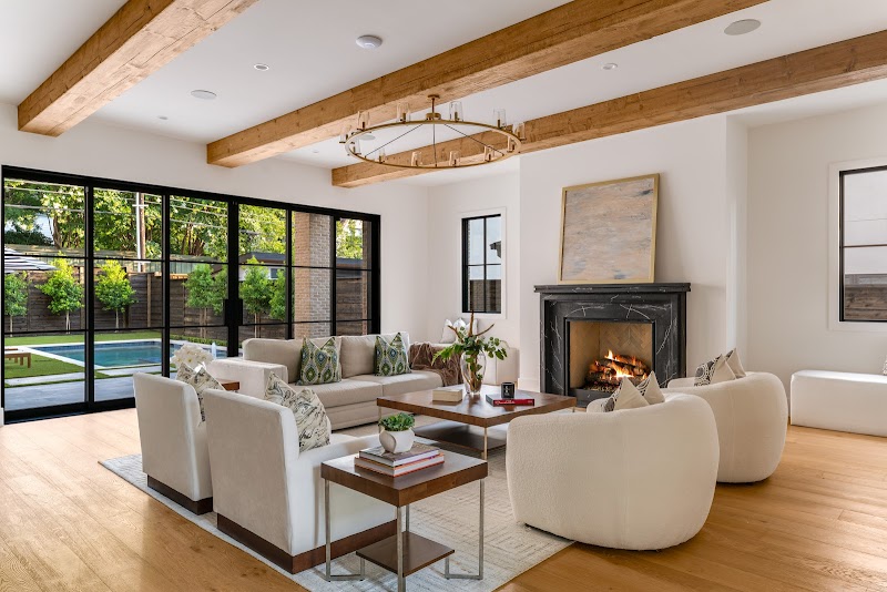 George Bass Stage and Design