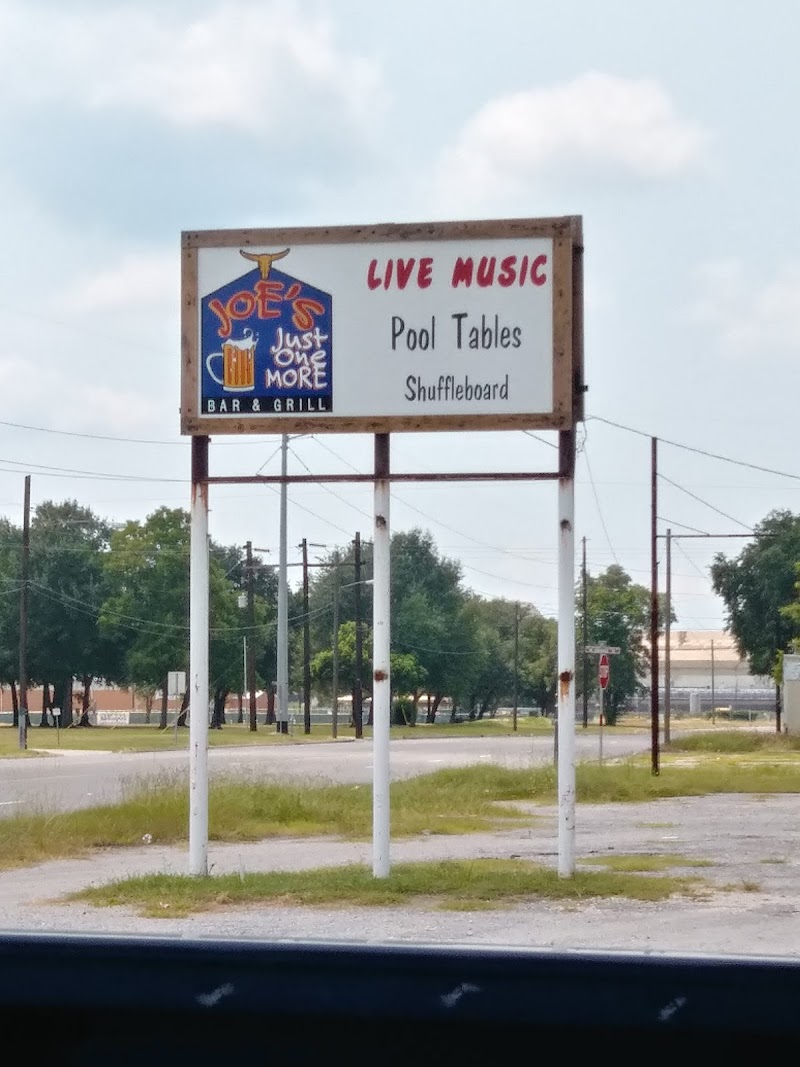 Just One More Tavern photo 3