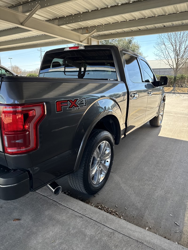 Mike Willis Ford Orange photo 2