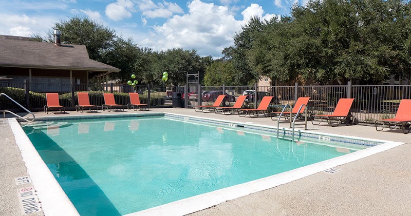 Oakwood Village Apartments photo 3