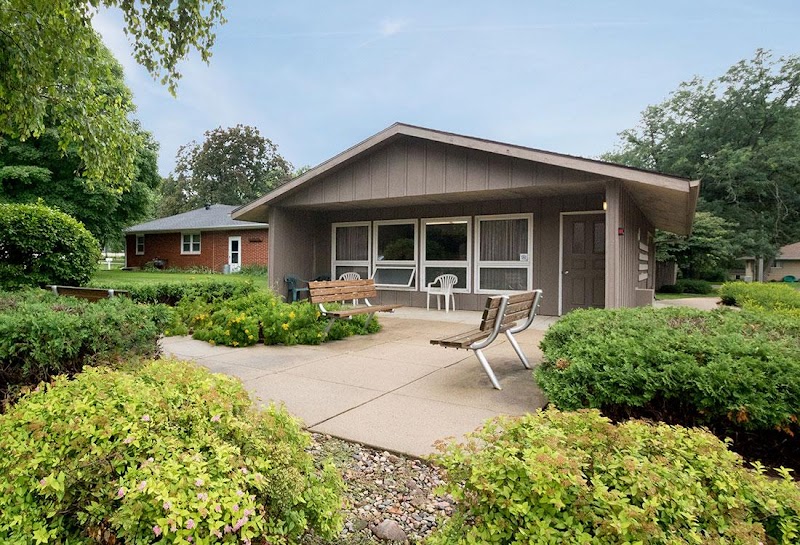 Orange Colony Apartments