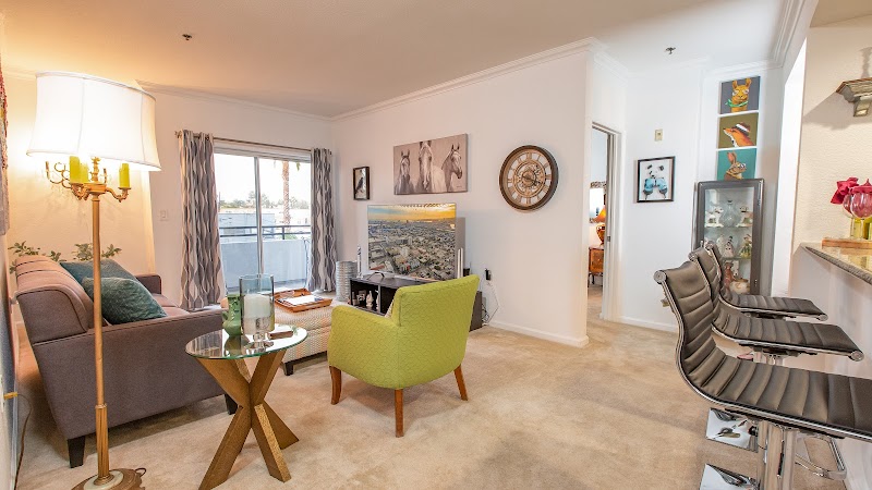 Orange County, CA Real Estate Carrie Craig photo 3