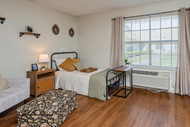 Sabine Place photo 2