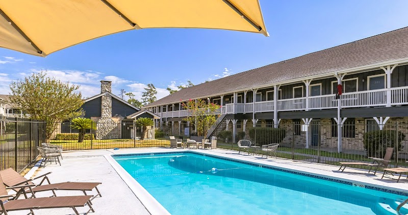 Sussex Manor Apartments