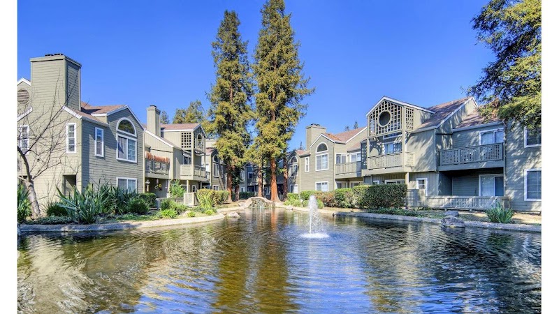 Wood Creek Apartments